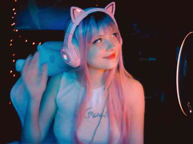 Millie-me webcam