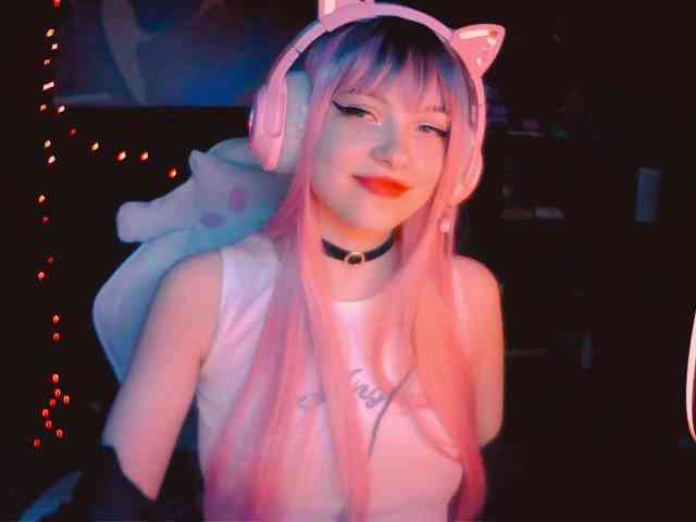Millie-me webcam