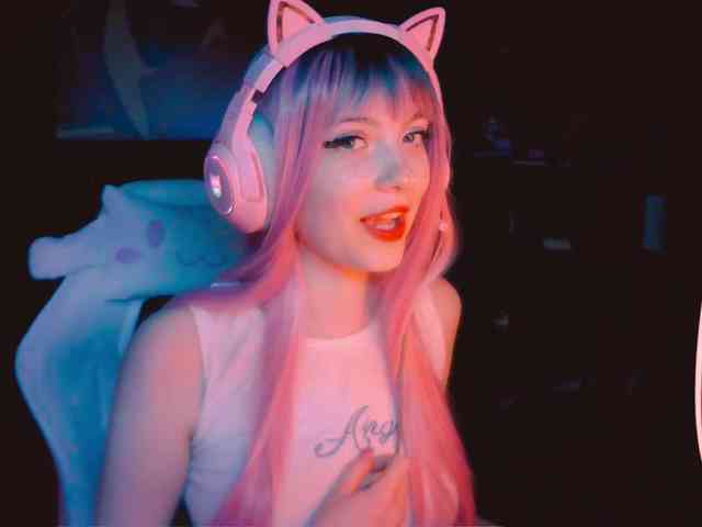 Millie-me webcam