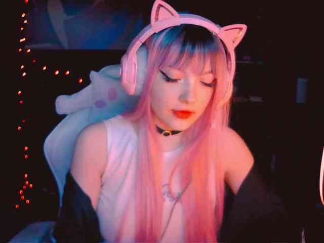 Millie-me webcam