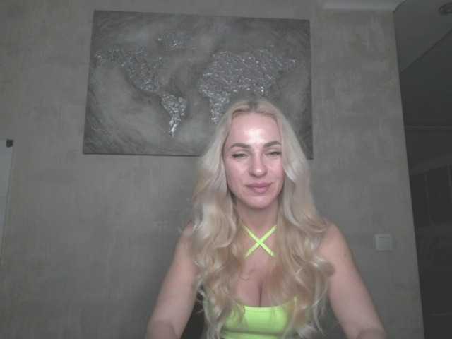 annamari1563's BongaCams show and profile