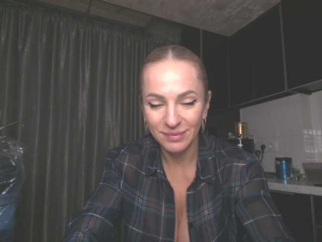 annamari1563's BongaCams show and profile