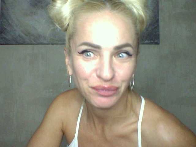 annamari1563 webcam