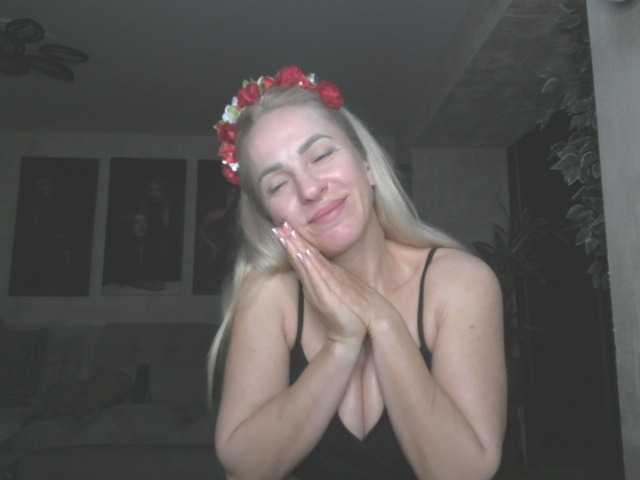 annamari1563's BongaCams show and profile