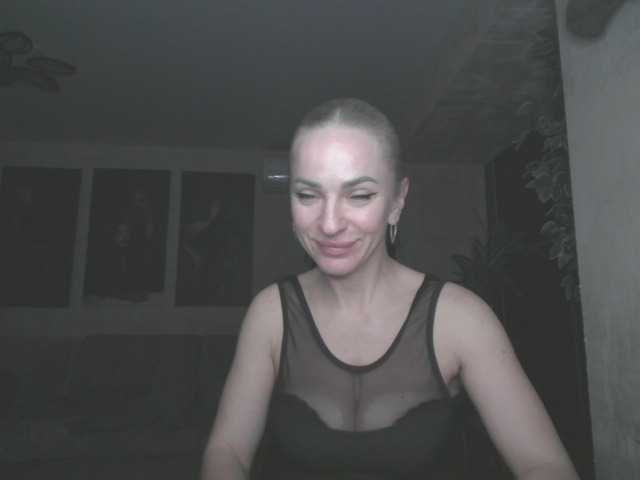 annamari1563's BongaCams show and profile