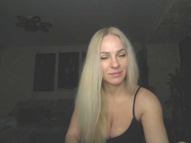 annamari1563's BongaCams show and profile