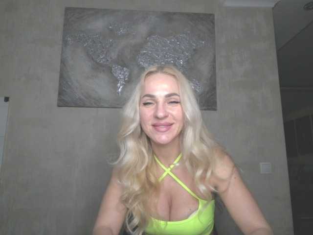 annamari1563's BongaCams show and profile