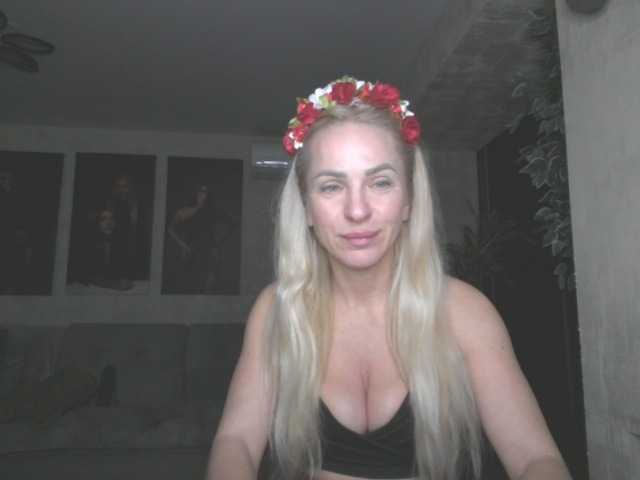 annamari1563's BongaCams show and profile
