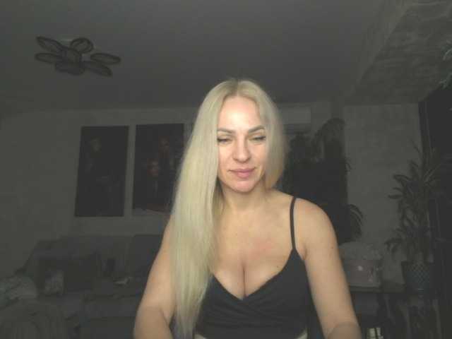 annamari1563's BongaCams show and profile