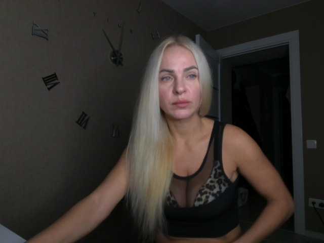 annamari1563 Live Cam on BongaCams and RICams