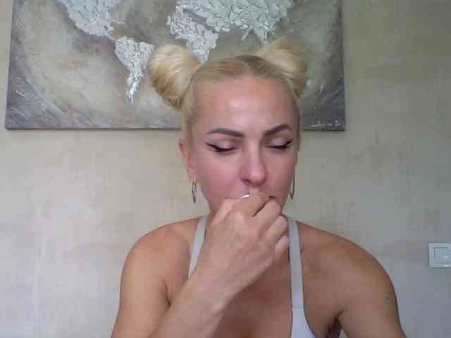 annamari1563 webcam