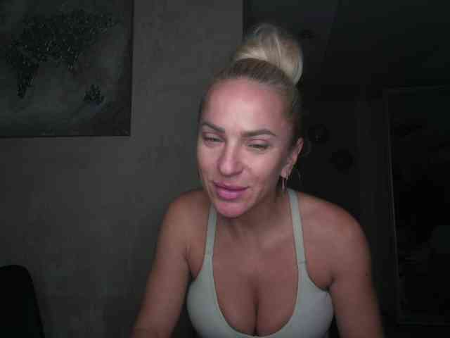 annamari1563 webcam