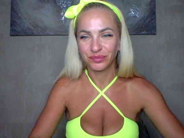 annamari1563 webcam
