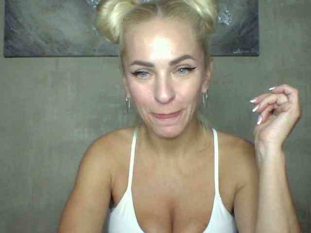 annamari1563 webcam