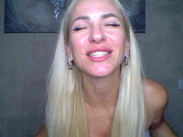 annamari1563 webcam