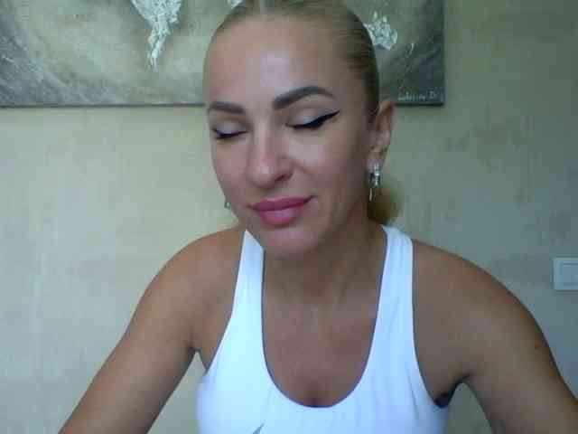 annamari1563 webcam
