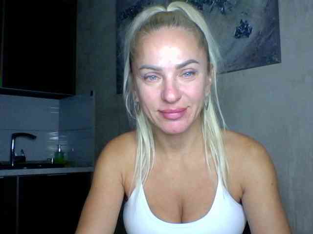 annamari1563 webcam