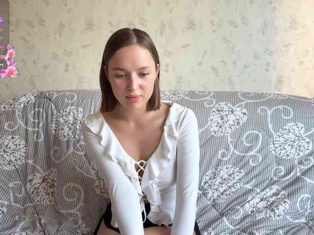 BalerinaCappuccina's webcam live show