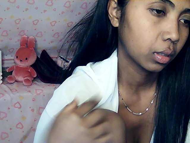 EdenRa on BongaCams 