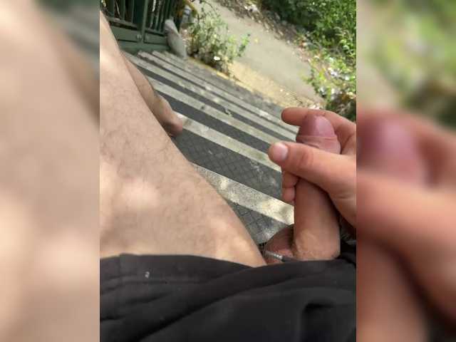 Adam778