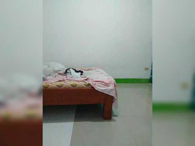 Girlyhot01 from BongaCams