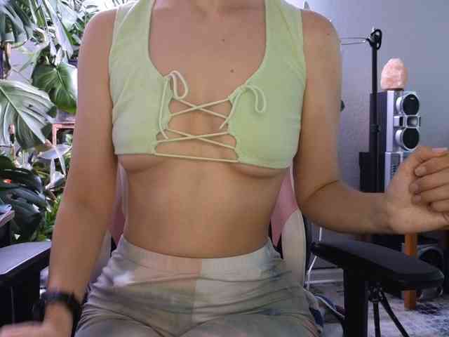 sweetandsassy webcam