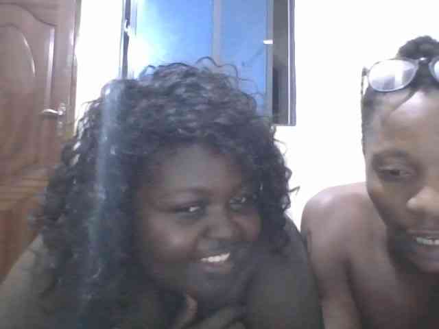Extreme-curvyteam webcam