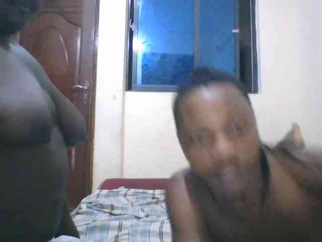 Extreme-curvyteam webcam