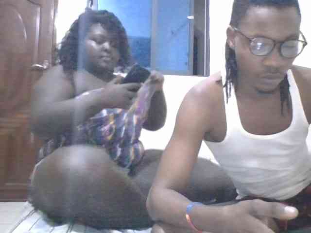 Extreme-curvyteam webcam