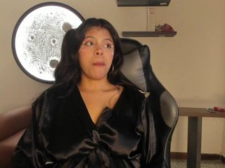 Aleja-00 Porn Show