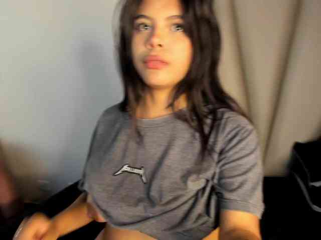 video chatroom Aleja-00