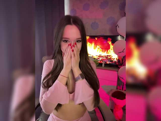 ymnichka's BongaCams show and profile