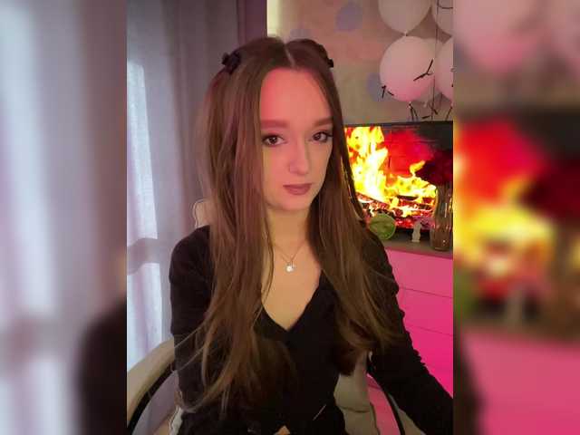 ymnichka's BongaCams show and profile