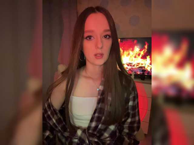 ymnichka's BongaCams show and profile