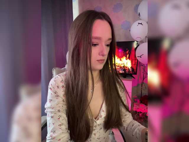 ymnichka's BongaCams show and profile