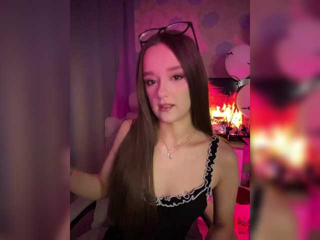 ymnichka's BongaCams show and profile
