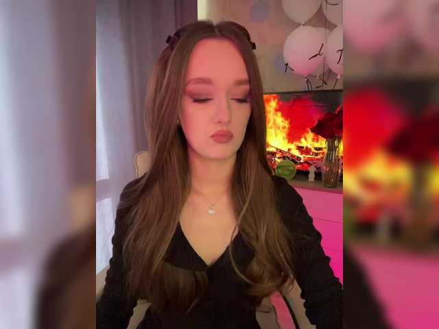 ymnichka's BongaCams show and profile