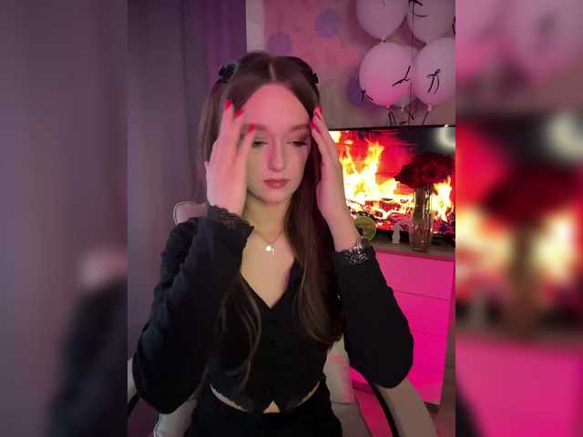 ymnichka's BongaCams show and profile