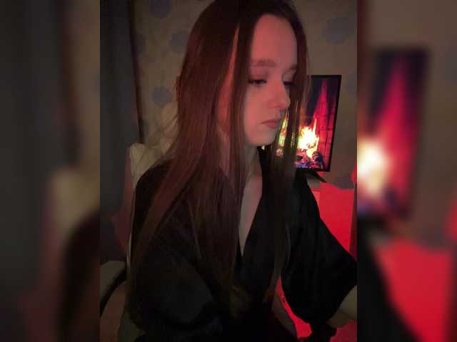 ymnichka's BongaCams show and profile