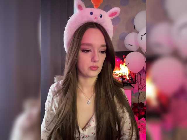 ymnichka's BongaCams show and profile