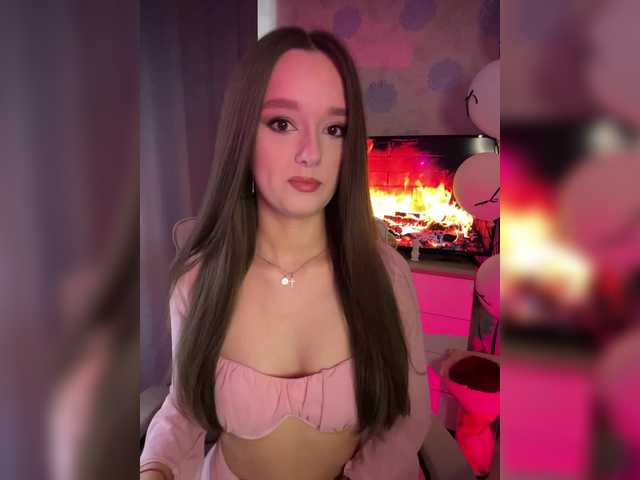 ymnichka's BongaCams show and profile