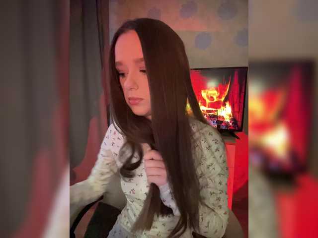 ymnichka's BongaCams show and profile