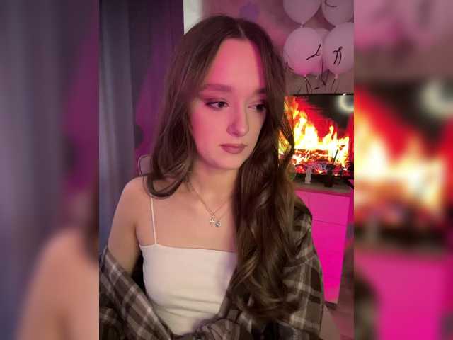 ymnichka's BongaCams show and profile