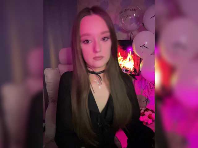 ymnichka's BongaCams show and profile