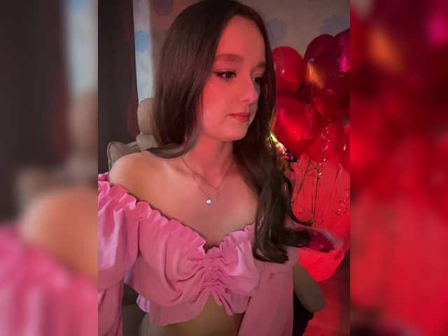 ymnichka — #nonude hi, my name is valeria  please support me in top-100! lovense works from 2 tks. @remain for my birthday 0321  