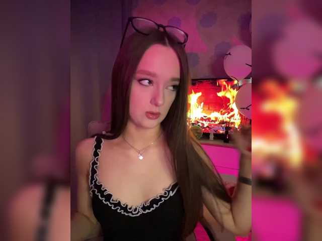 ymnichka's BongaCams show and profile