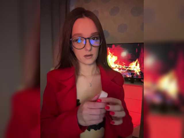 ymnichka's BongaCams show and profile