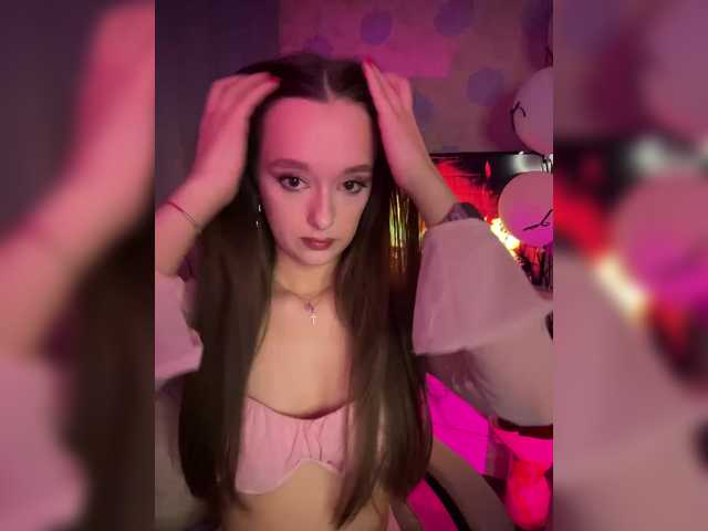 ymnichka's BongaCams show and profile