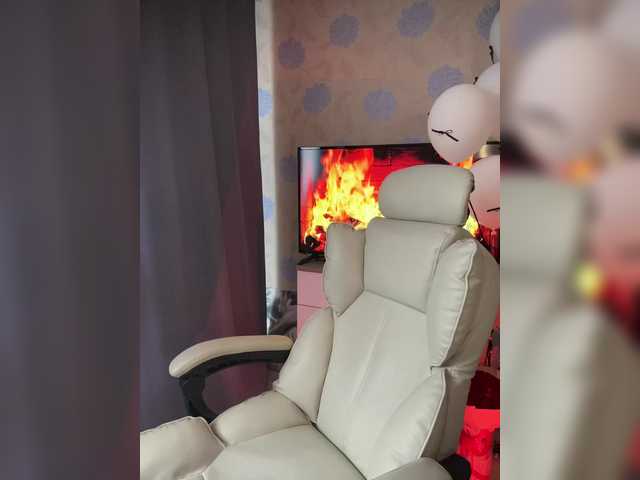 ymnichka's BongaCams show and profile