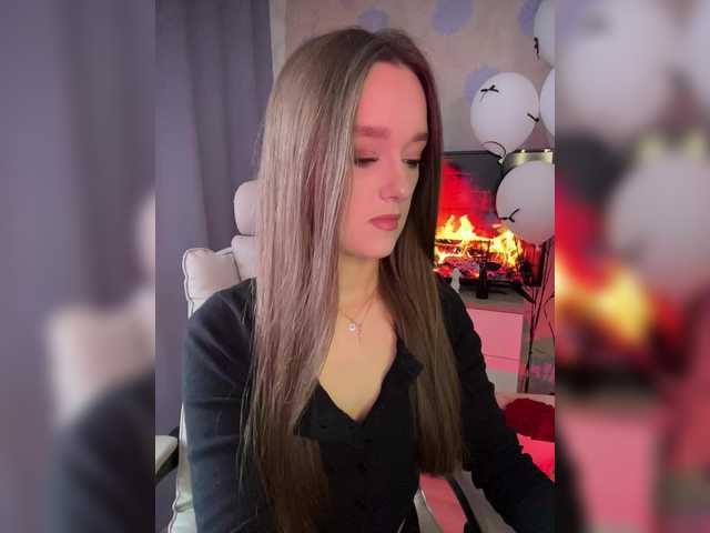 ymnichka's BongaCams show and profile